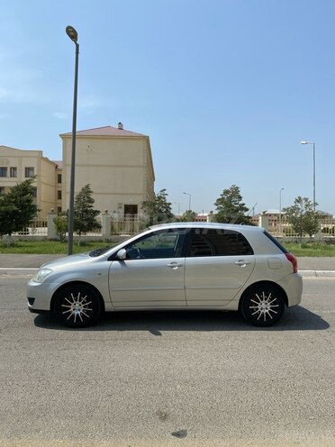 Toyota Corolla 2006, 273,000 km - 1.4 l - Şirvan