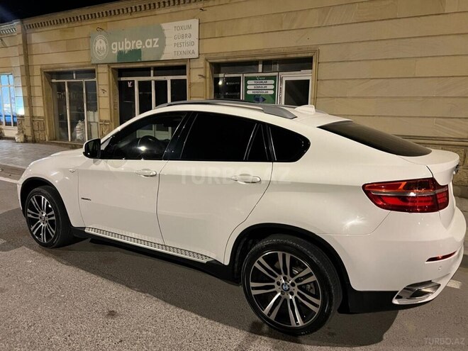 BMW M6 2012, 21,000 km - 4.4 l - Bakı