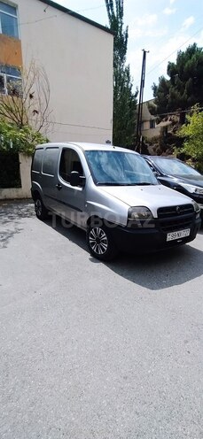 Fiat Doblo 2003, 235,000 km - 1.9 l - Bakı