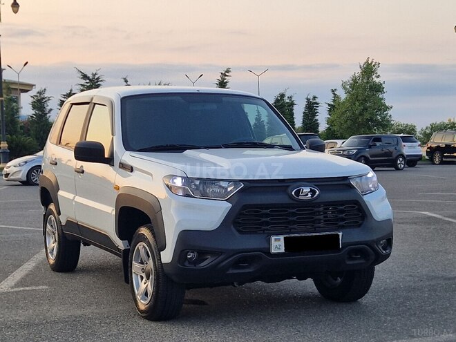 LADA (VAZ) Niva Travel 2024, 42,555 km - 1.7 л - Bakı