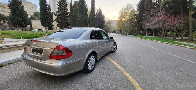 Mercedes E 200 2007, 233,000 km - 1.8 l - Bakı
