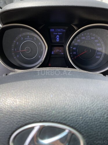 Hyundai Elantra 2011, 174,470 km - 1.8 l - Bakı