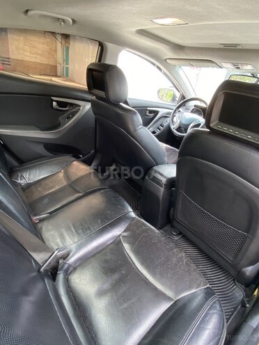 Hyundai Elantra 2011, 174,470 km - 1.8 l - Bakı