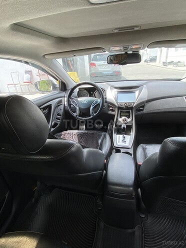 Hyundai Elantra 2011, 174,470 km - 1.8 l - Bakı