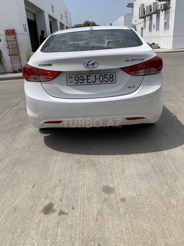 Hyundai Elantra 2011, 174,470 km - 1.8 l - Bakı
