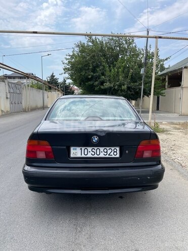 BMW 528 1996, 220,000 km - 2.8 l - Bakı