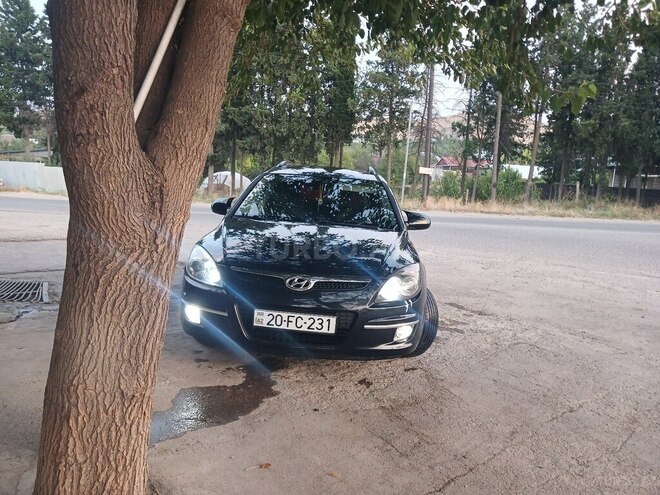 Hyundai i30 2009, 284,795 km - 1.4 л - Tovuz