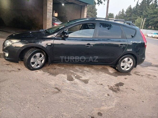Hyundai i30 2009, 284,795 km - 1.4 л - Tovuz
