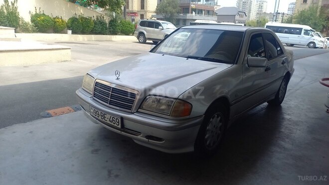 Mercedes C 200 1999, 250,000 km - 2.0 л - Bakı