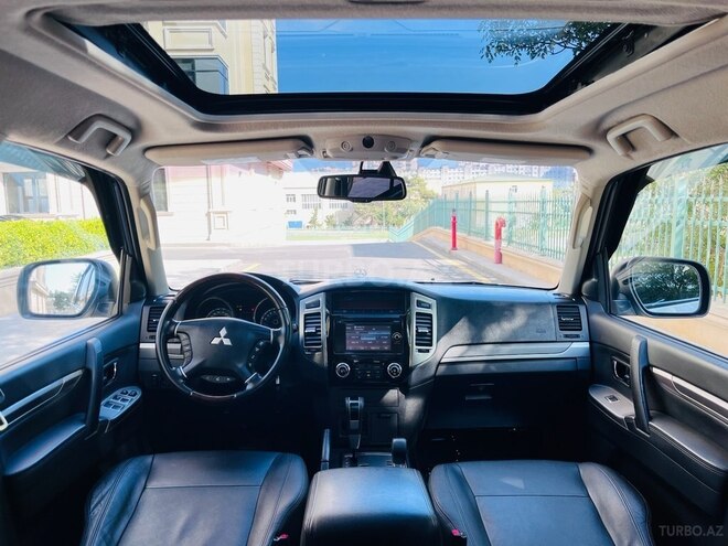 Mitsubishi Pajero 2017, 135,000 km - 3.0 l - Bakı