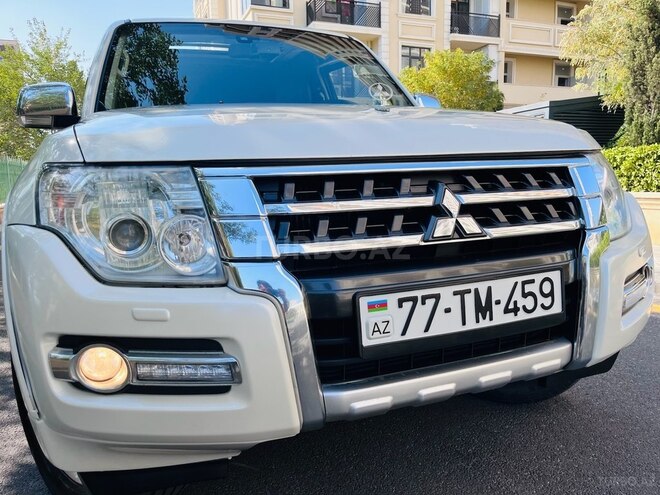 Mitsubishi Pajero 2017, 135,000 km - 3.0 l - Bakı