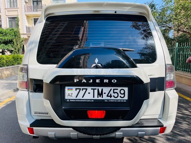 Mitsubishi Pajero 2017, 135,000 km - 3.0 l - Bakı