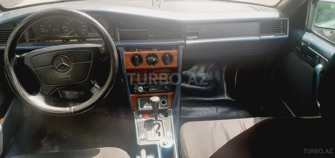Mercedes 190 1993, 314,000 km - 2.0 л - Bakı