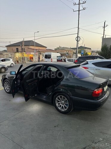 BMW 528 1997, 500,000 km - 2.8 l - Bakı