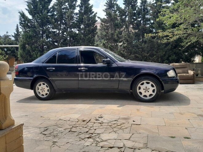 Mercedes C 180 1994, 200,000 km - 1.8 l - Bakı