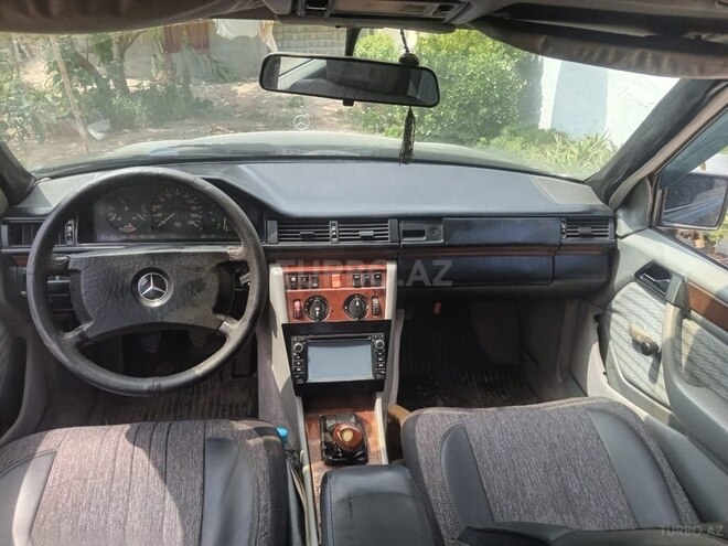Mercedes 190 1989, 325,000 km - 2.0 л - Bakı