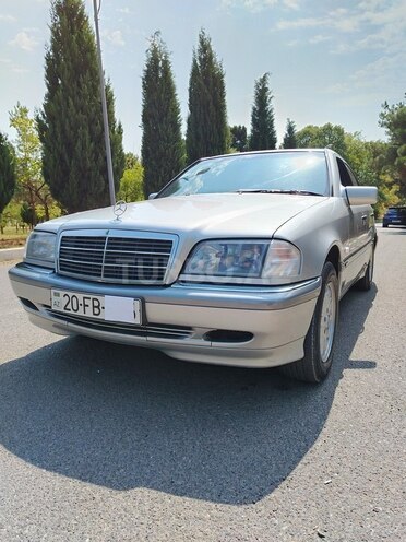 Mercedes C 200 1998, 268,000 km - 2.0 л - Gəncə