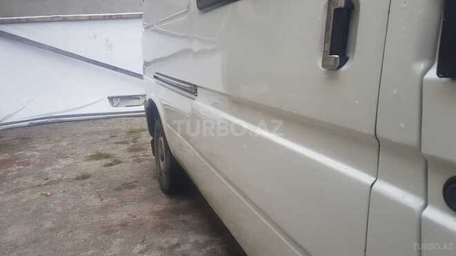 Ford Transit 1999, 325,600 km - 2.5 л - Astara