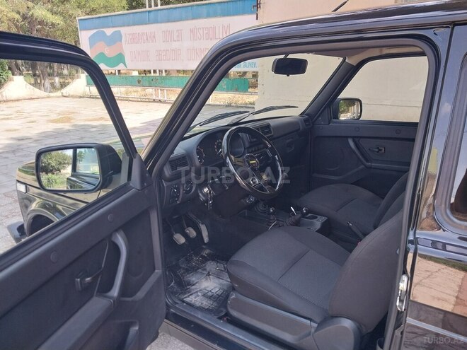 LADA (VAZ) Niva 2025, 11,000 km - 1.7 л - Gəncə