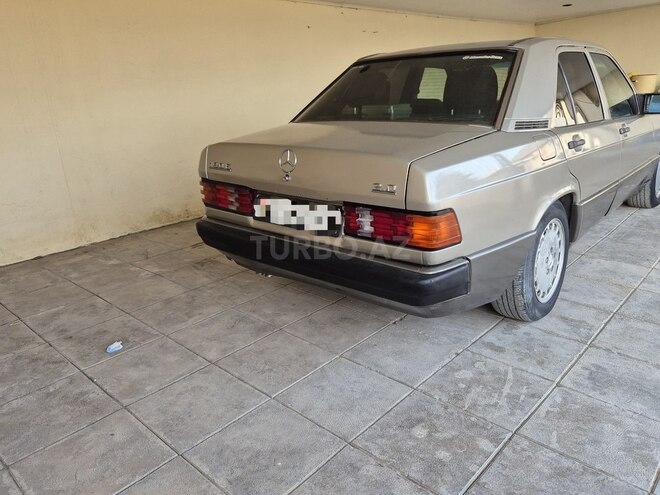Mercedes 190 1991, 489,885 km - 2.0 l - Sabirabad