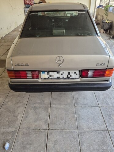 Mercedes 190 1991, 489,885 km - 2.0 l - Sabirabad