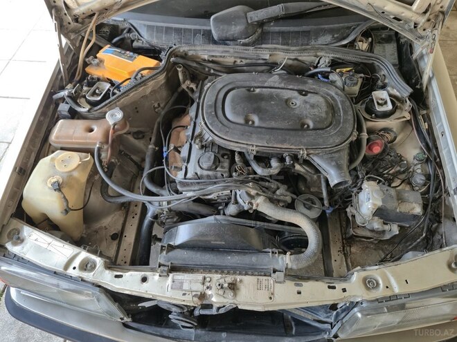 Mercedes 190 1991, 489,885 km - 2.0 l - Sabirabad