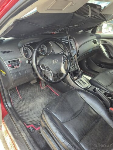 Hyundai Elantra 2011, 268,760 km - 1.8 l - Bakı
