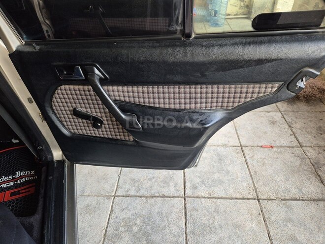 Mercedes 190 1991, 489,885 km - 2.0 l - Sabirabad