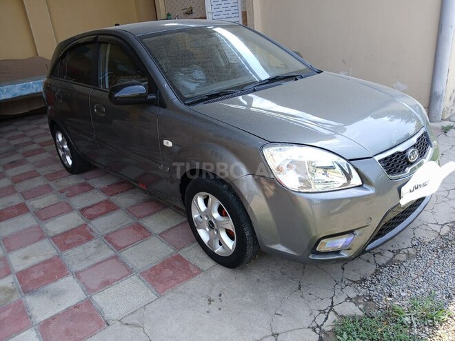 Kia Rio 2010, 196,000 km - 1.5 l - Gəncə