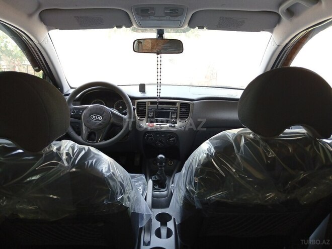 Kia Rio 2010, 196,000 km - 1.5 l - Gəncə