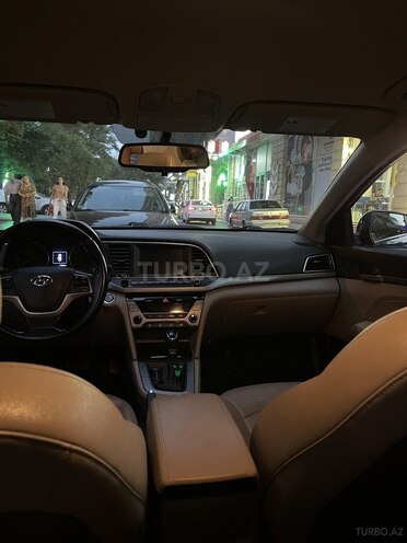 Hyundai Elantra 2017, 181,856 km - 2.0 l - Bakı