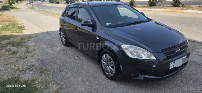 Kia Ceed 2009, 295,199 km - 1.6 л - Sumqayıt