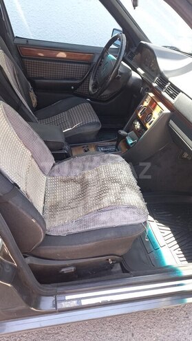 Mercedes E 220 1994, 350,000 km - 2.2 л - Bakı