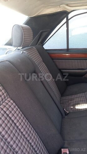 Mercedes E 220 1994, 350,000 km - 2.2 л - Bakı