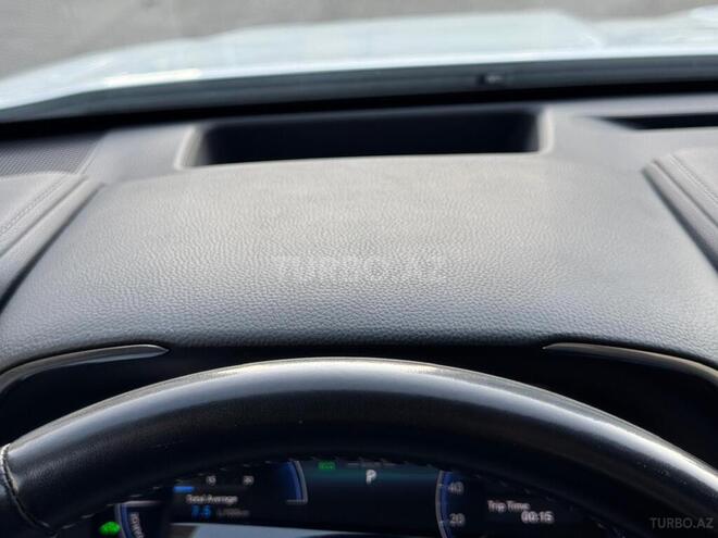Toyota Highlander 2023, 37,800 km - 2.5 l - Bakı