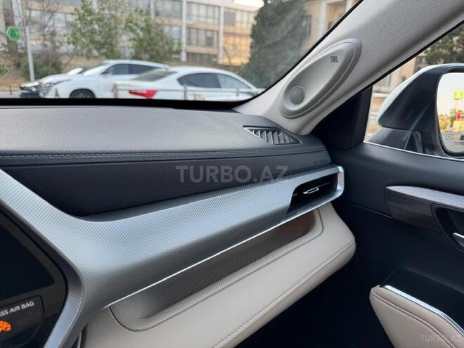Toyota Highlander 2023, 37,800 km - 2.5 l - Bakı