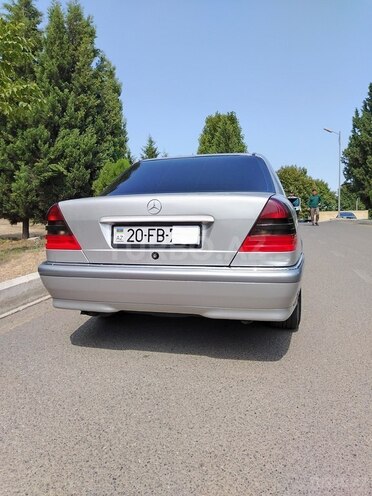 Mercedes C 200 1998, 268,000 km - 2.0 л - Gəncə