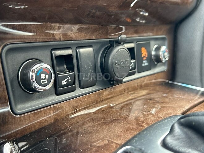 Infiniti QX56 2011, 131,000 km - 5.6 l - Bakı