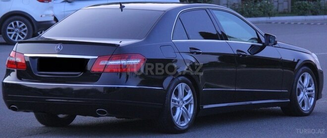 Mercedes E 350 4MATIC 2011, 175,000 km - 3.5 л - Bakı