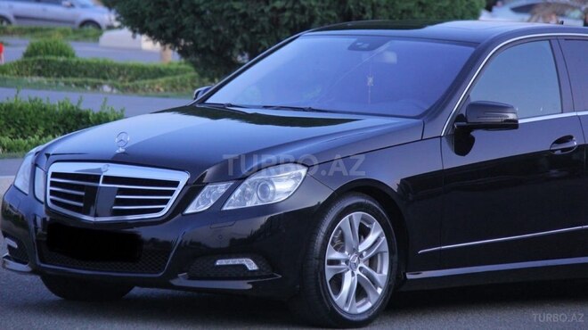 Mercedes E 350 4MATIC 2011, 175,000 km - 3.5 л - Bakı