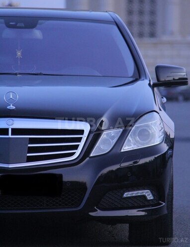 Mercedes E 350 4MATIC 2011, 175,000 km - 3.5 л - Bakı