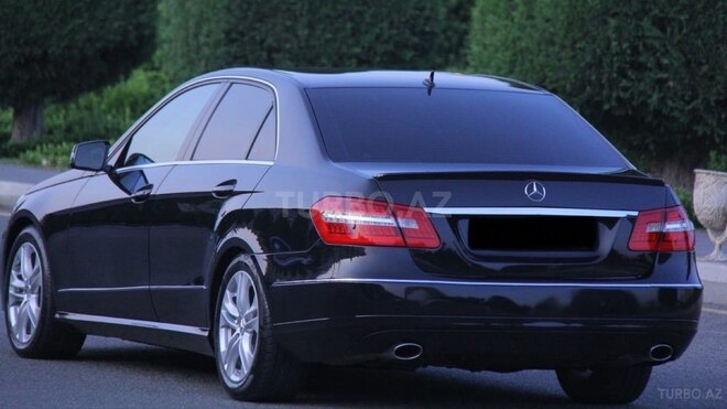 Mercedes E 350 4MATIC 2011, 175,000 km - 3.5 л - Bakı