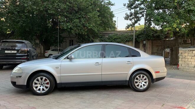 Volkswagen Passat 2002, 140,000 km - 1.8 l - Bakı