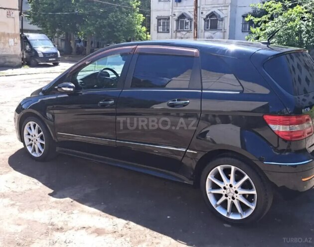 Mercedes B 170 2006, 170,000 km - 1.7 l - Bakı