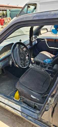 Mercedes E 220 1995, 100,000 km - 2.2 l - Şəmkir