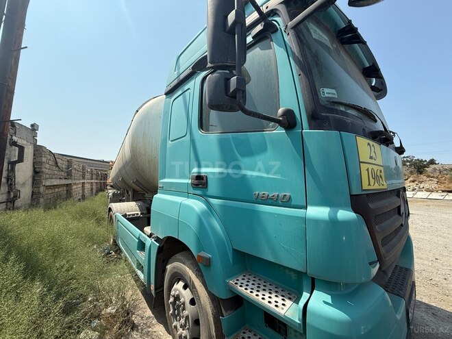 Mercedes Axor 1840 2009, 950,000 km - 12.0 л - Bakı