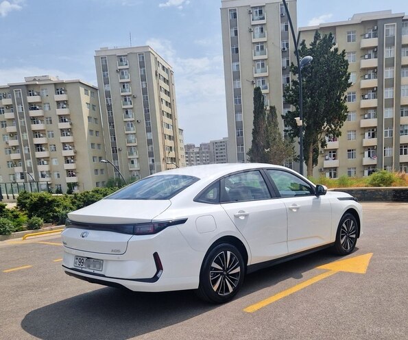 Changan Qiyuan A05 2024, 0 km - 1.5 л - Bakı