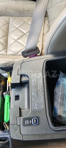 Toyota Land Cruiser 2011, 295,000 km - 4.0 l - Bakı