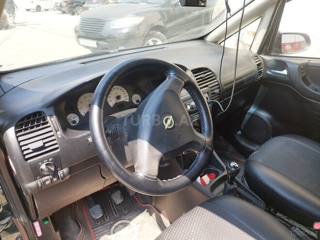 Opel Zafira 1999, 356,838 km - 1.8 л - Sumqayıt