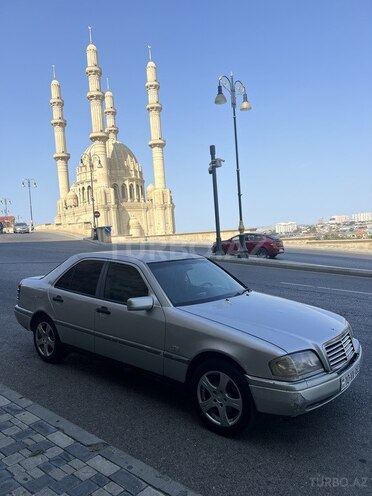 Mercedes C 250 1996, 522,000 km - 2.5 l - Bakı
